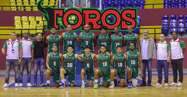 El equipo de los Toros de Chiriquí lidera la tabla de posiciones de la Liga Panameña de Baloncesto. Foto: LPB