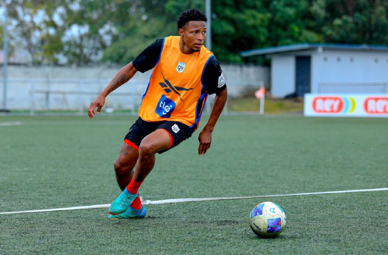 Janpol Morales espera cumplir con las expectativas que se tienen sobre él con la Selección de Panamá. Foto: Fepafut