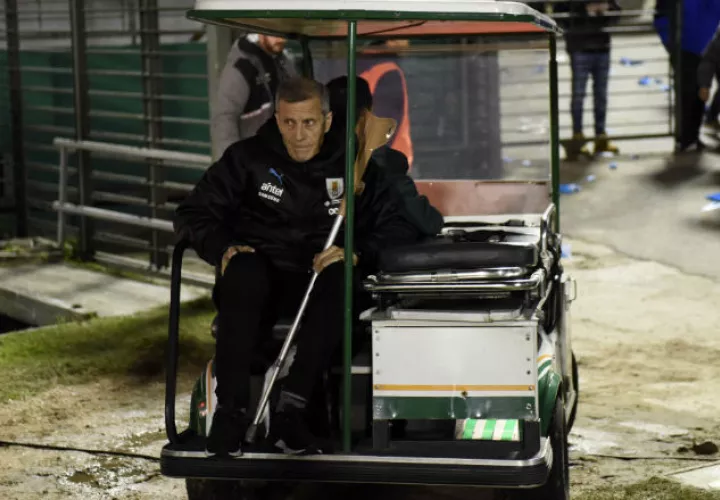 El entrenador Óscar Tabárez. Foto: AP