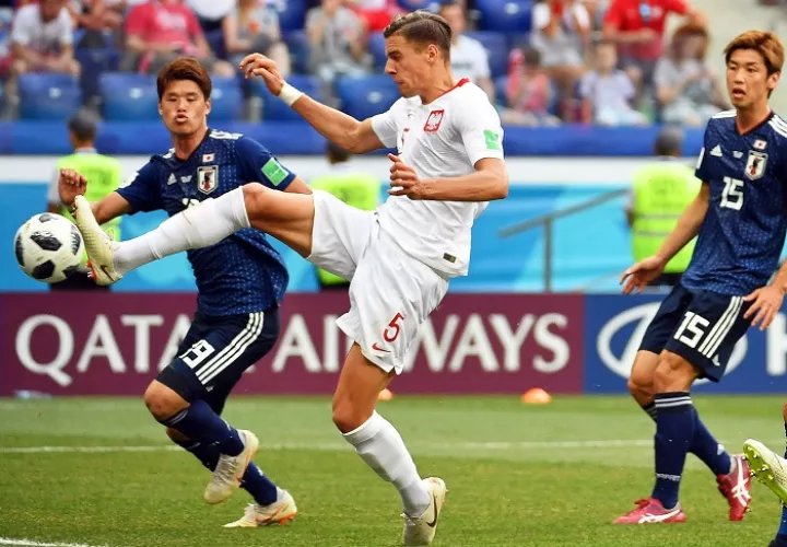 Jan Bednarek anota el gol del triunfo de Polonia./EFE