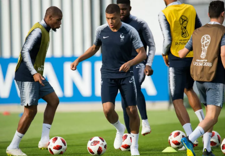 La selección de Francia está listo para la final. Foto:EFE