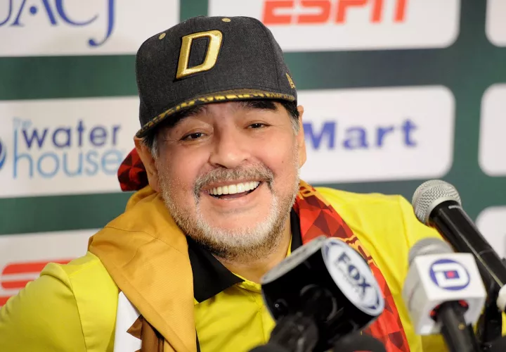 Diego Maradona, técnico actual de los Dorados de Sinaloa. / EFE