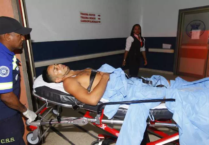 Este fue el sujeto trasladado al Hospital Santo Tomás. Foto: Alexander Santamaria