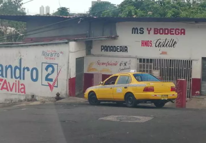 Los delincuentes aprovecharon que no habían muchas personas para robar a los comerciantes. Foto: Cortesía 