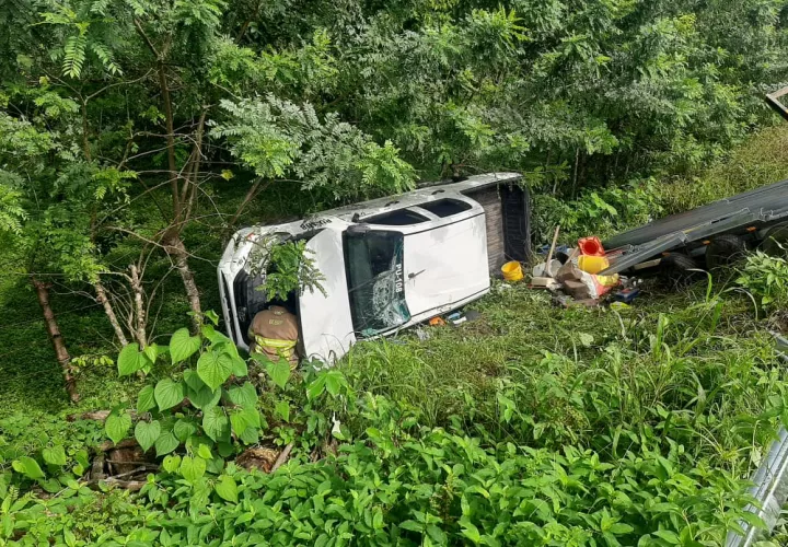 Al menos ocho heridos en dos accidentes en 24 horas. 