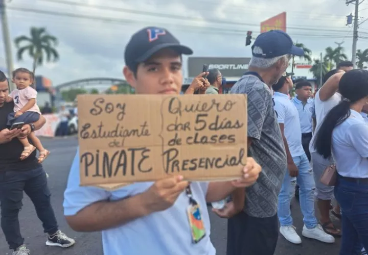 Estudiante del Pinate exige clases presenciales y con horario completo.