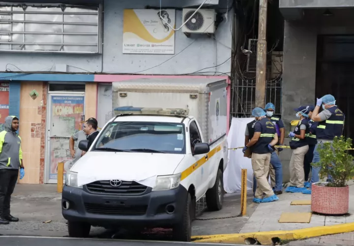 Hallan cadáver de mujer en avenida Cuba.  (Foto-Video: Alexander Santamaría)