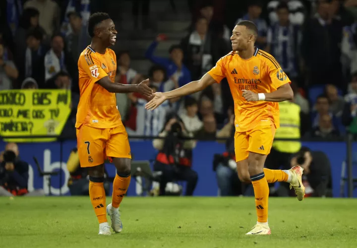 Kylian Mbappé y Vinicius Jr. /Foto: EFE