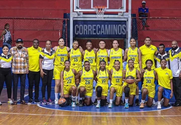 El equipo de las Correcaminos de Colón tiene marca de dos triunfos sin derrotas. Foto: Fepaba